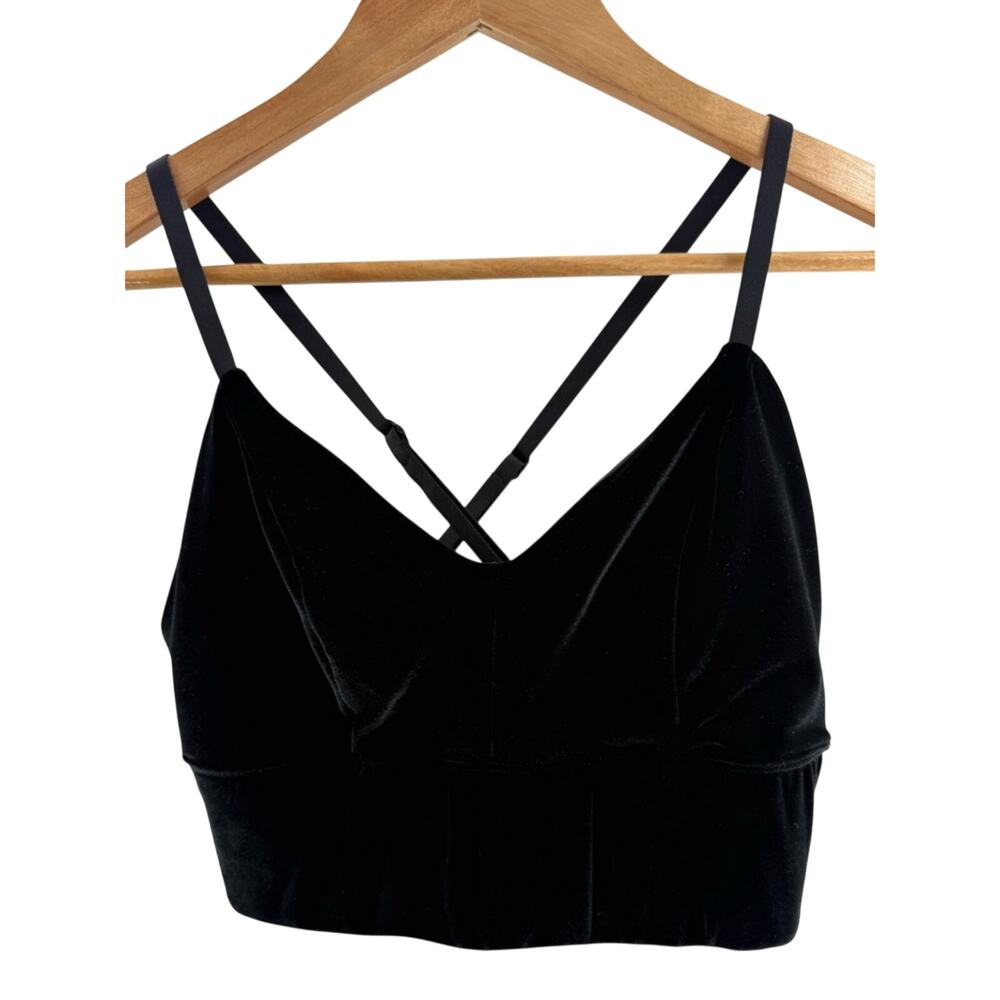 NWT Beyond Yoga Velvet Motion Bra Gym Cropped Top Black Workout Size Medium - Picture 6 of 14